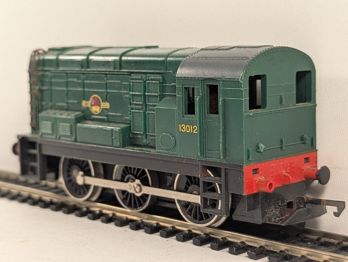 Tri-ang OO Gauge Class 08 Diesel Shunter Locomotive 13012 BR Green R152