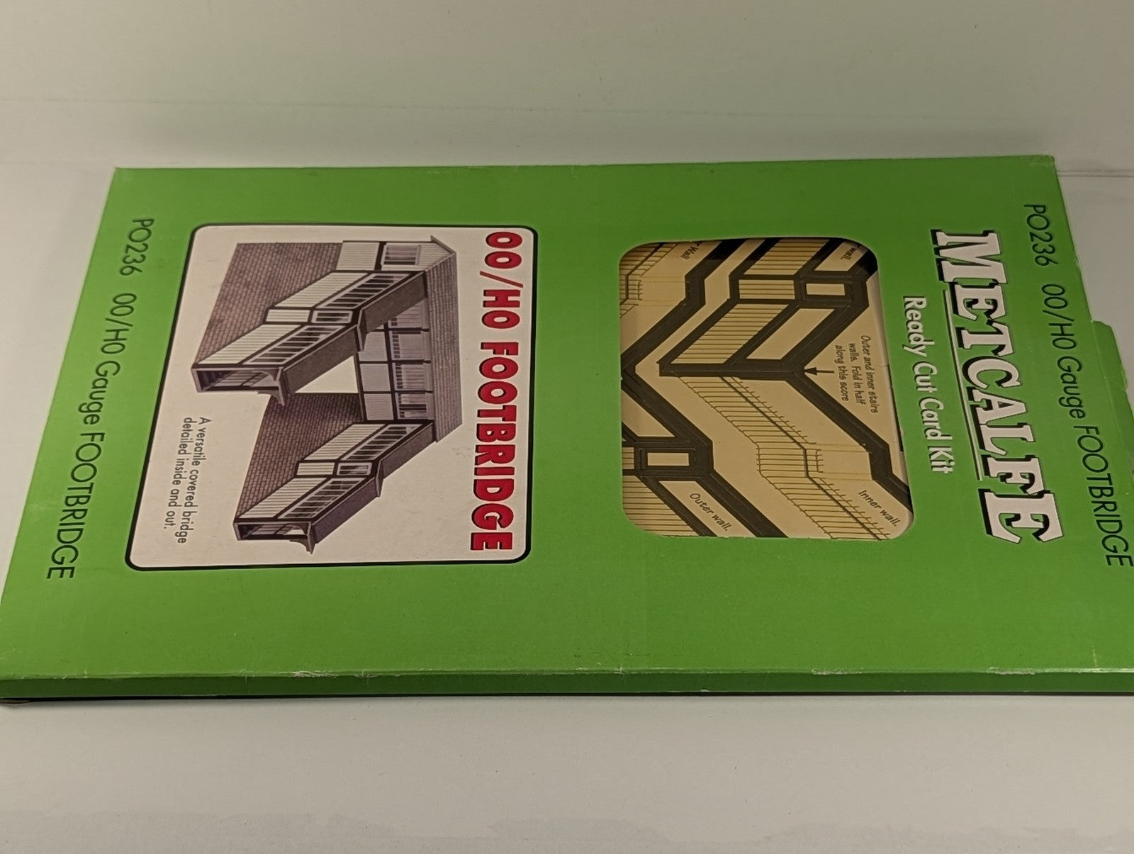 Metcalfe OO/HO Gauge OO/HO Footbridge Card Kit PO236
