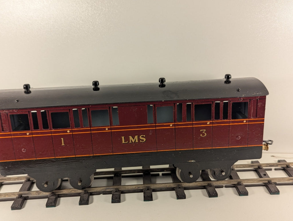 Metal Kitbuilt O Gauge LMS 1st / 3rd Composite Coach