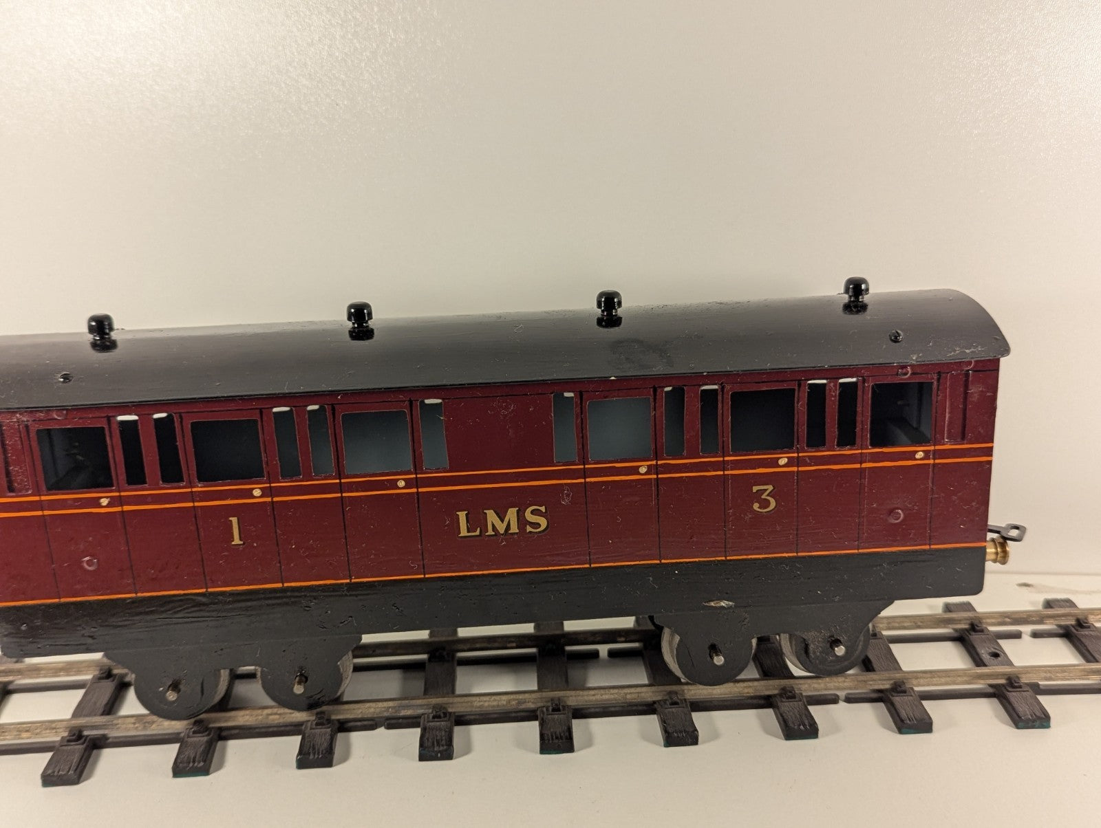 Metal Kitbuilt O Gauge LMS 1st / 3rd Composite Coach