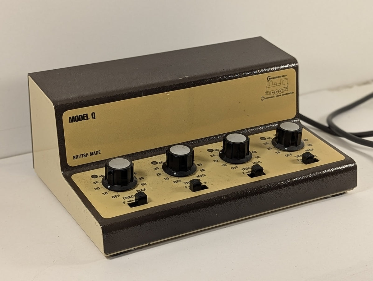 Gaugemaster Model Q Controller 4 Way Controller
