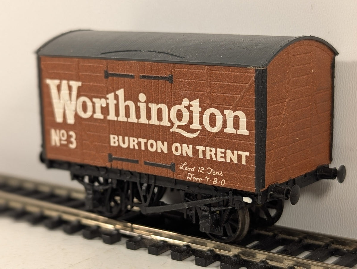 OO Gauge Worthington Burton on Trent 12 Ton Box Van Goods Van 3