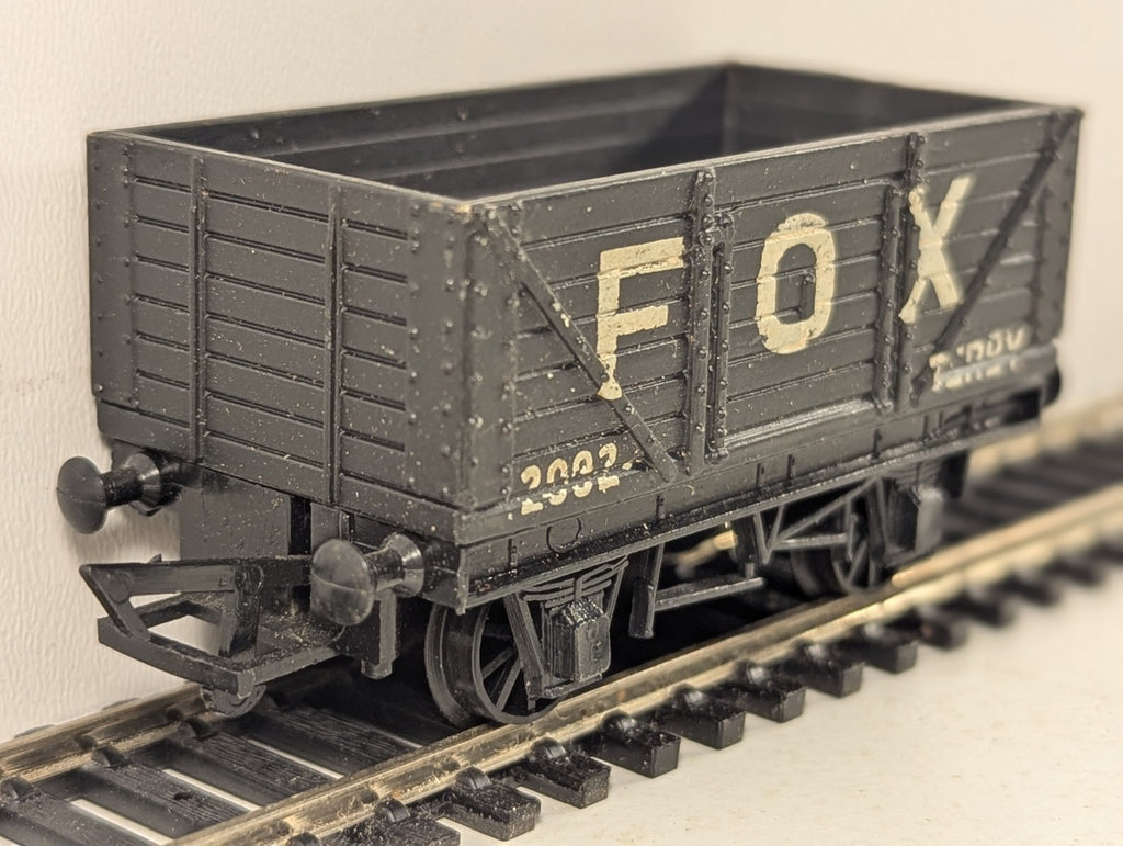 Graham Farish OO Gauge 5 Plank Open Wagon 2002 Fox, Derby