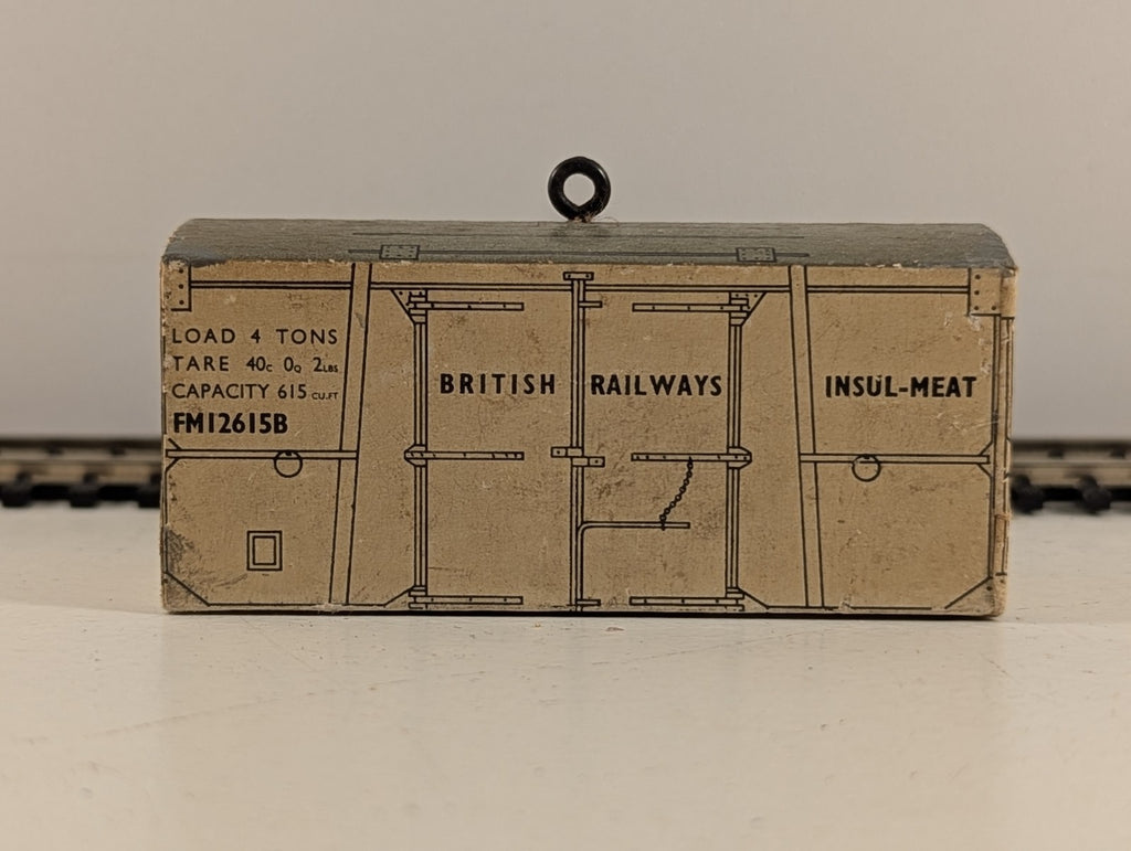 Hornby Dublo 32945 OO Gauge White Insulated Meat Container - Boxed
