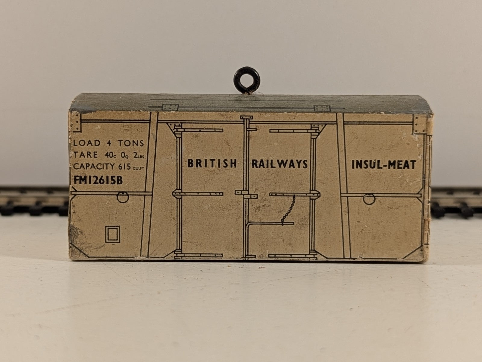 Hornby Dublo 32945 OO Gauge White Insulated Meat Container - Boxed