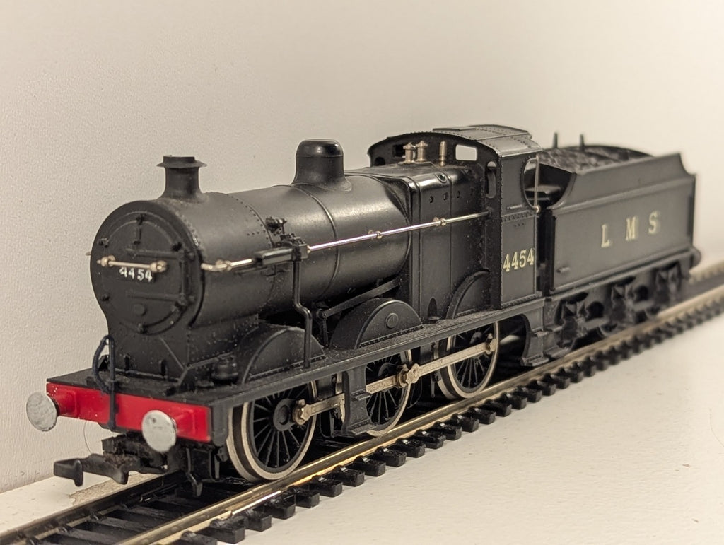 Airfix GMR OO Gauge Class 4F Steam Locomotive 54122