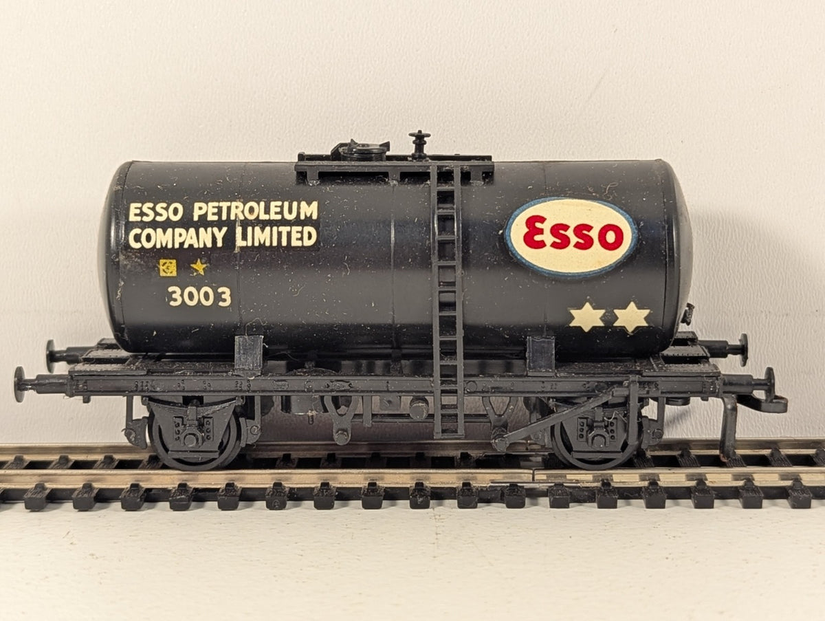 Airfix Pattern No. R.I British Railways Tank Wagon Kit