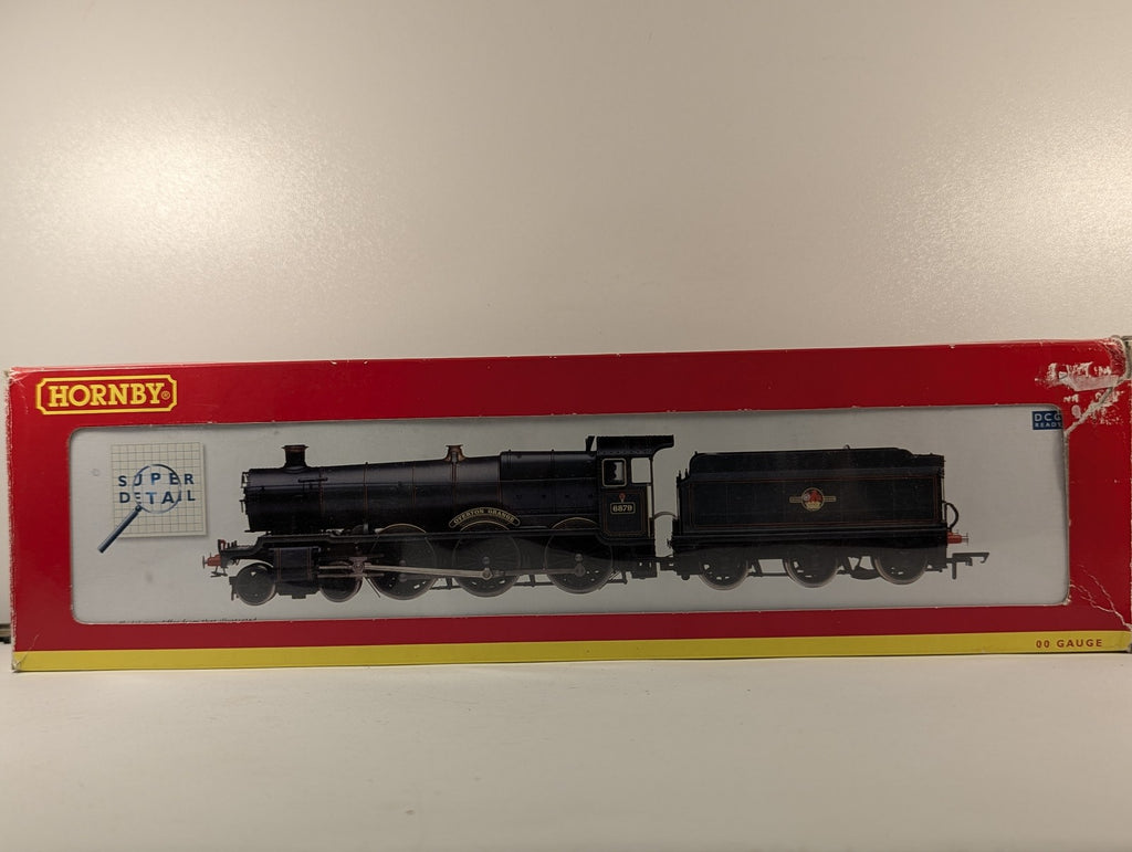 Hornby OO Gauge Grange Class 'Overton Grange' Steam Locomotive 6879 BR Green