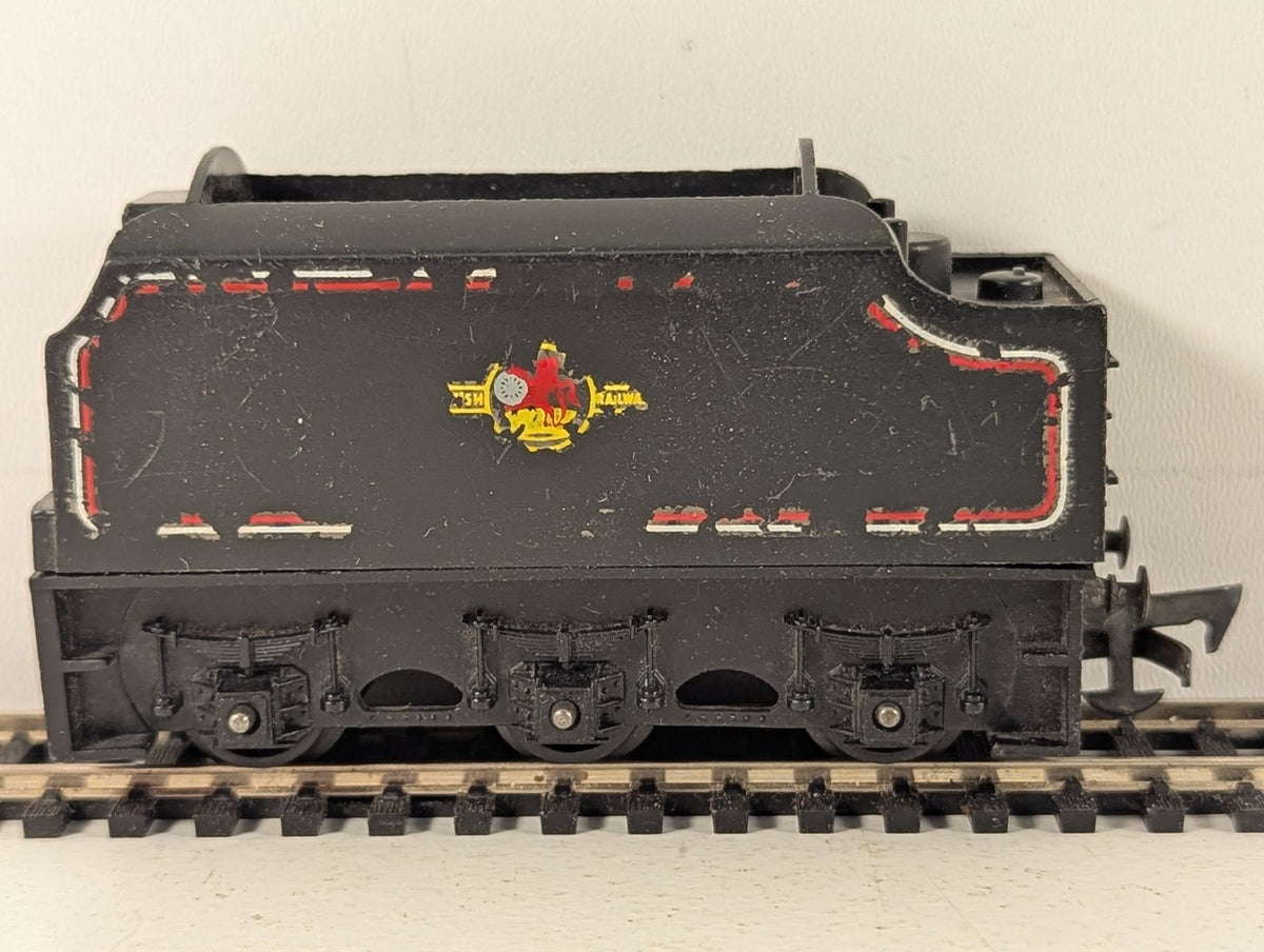Tri-ang OO Gauge 6-Wheel Princess Tender BR Lined Black R30
