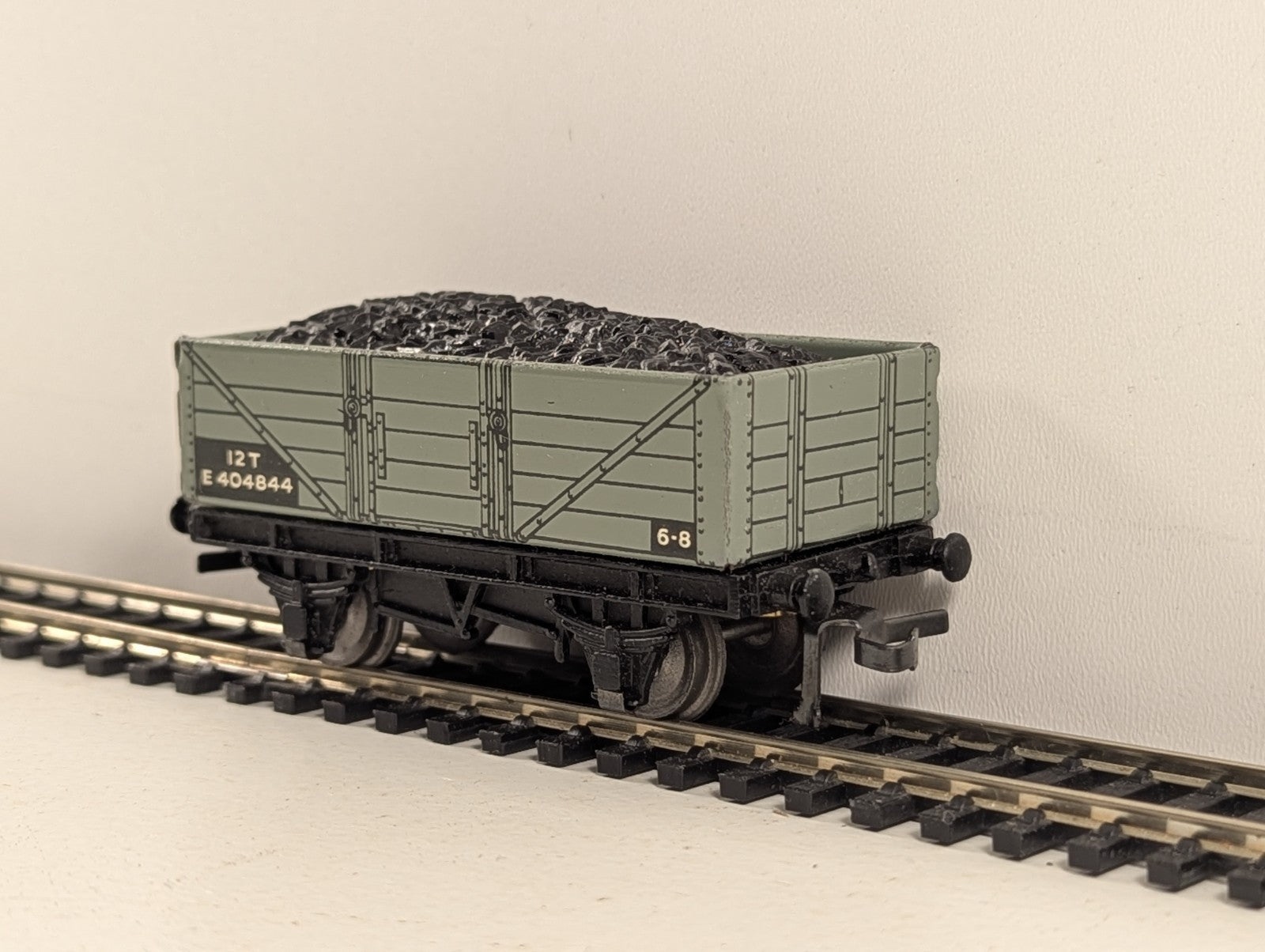 Hornby Dublo 32025 OO Gauge D1 Coal Wagon with Coal Load - Boxed