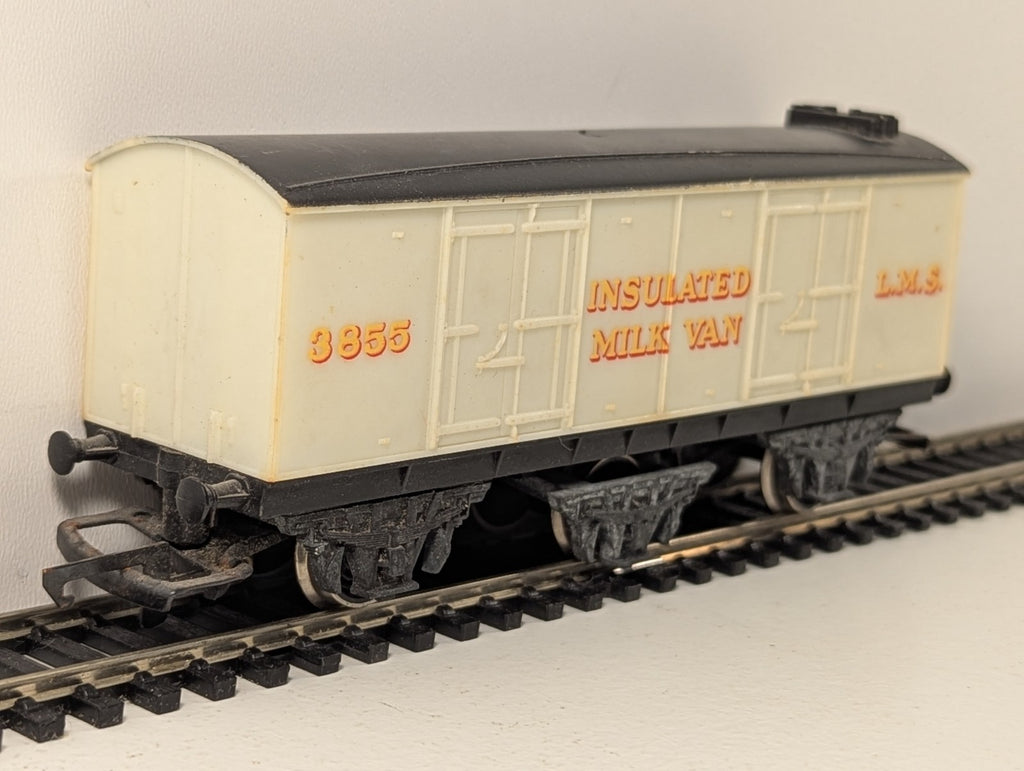 Hornby R671 LMS Insulated Milk Van