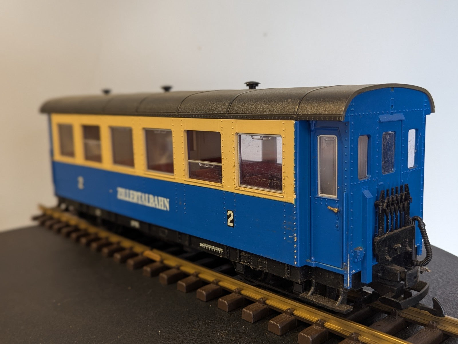 LGB G Scale Zillertalbahn 2nd Class Passenger Coach Zillertalbahn Blue & Cream