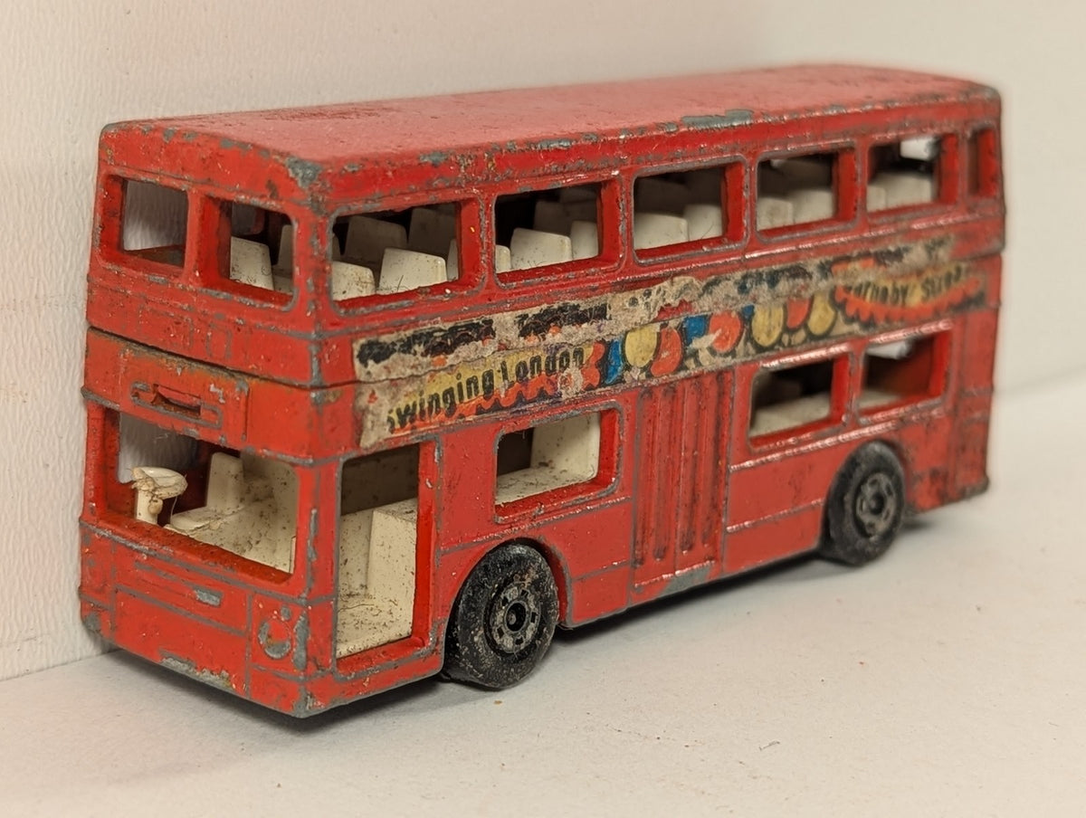 Matchbox The Londoner Die-cast Bus Red with 'Swinging London' decals 17