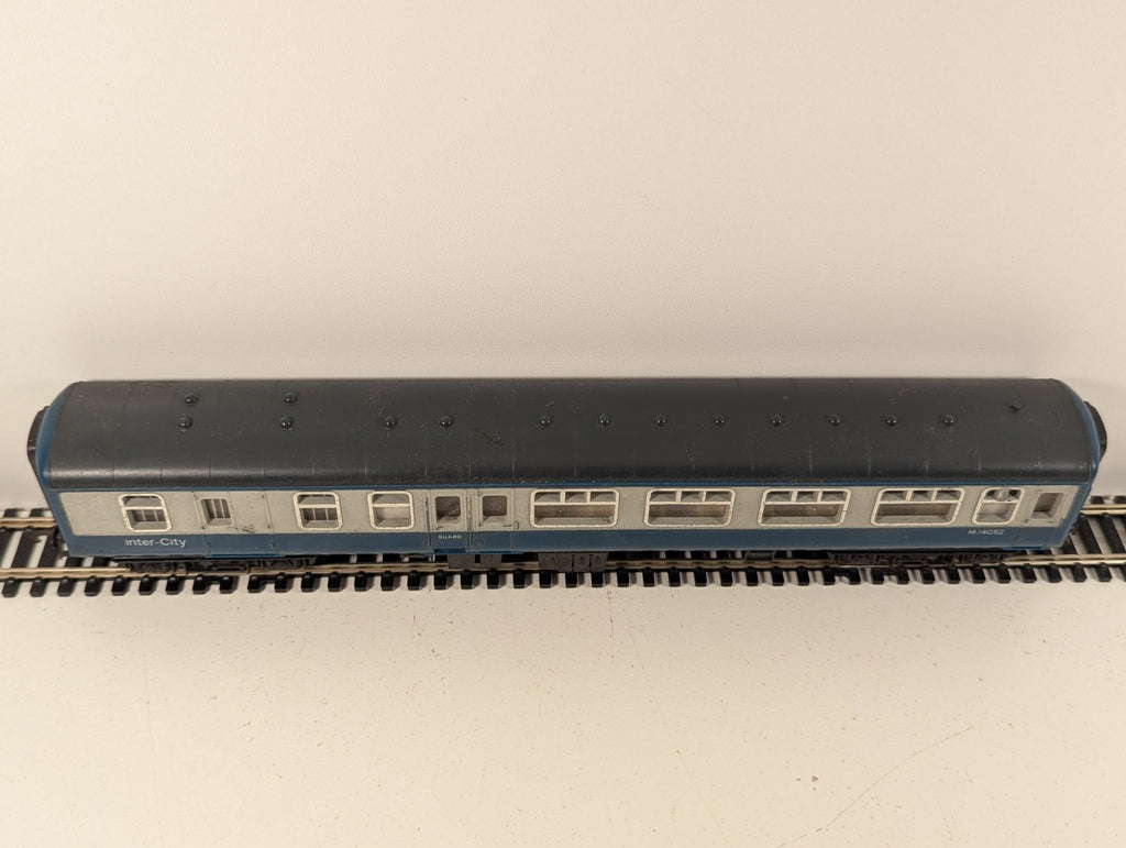 Lima OO Gauge BR InterCity Mk2 Brake Corridor Coach