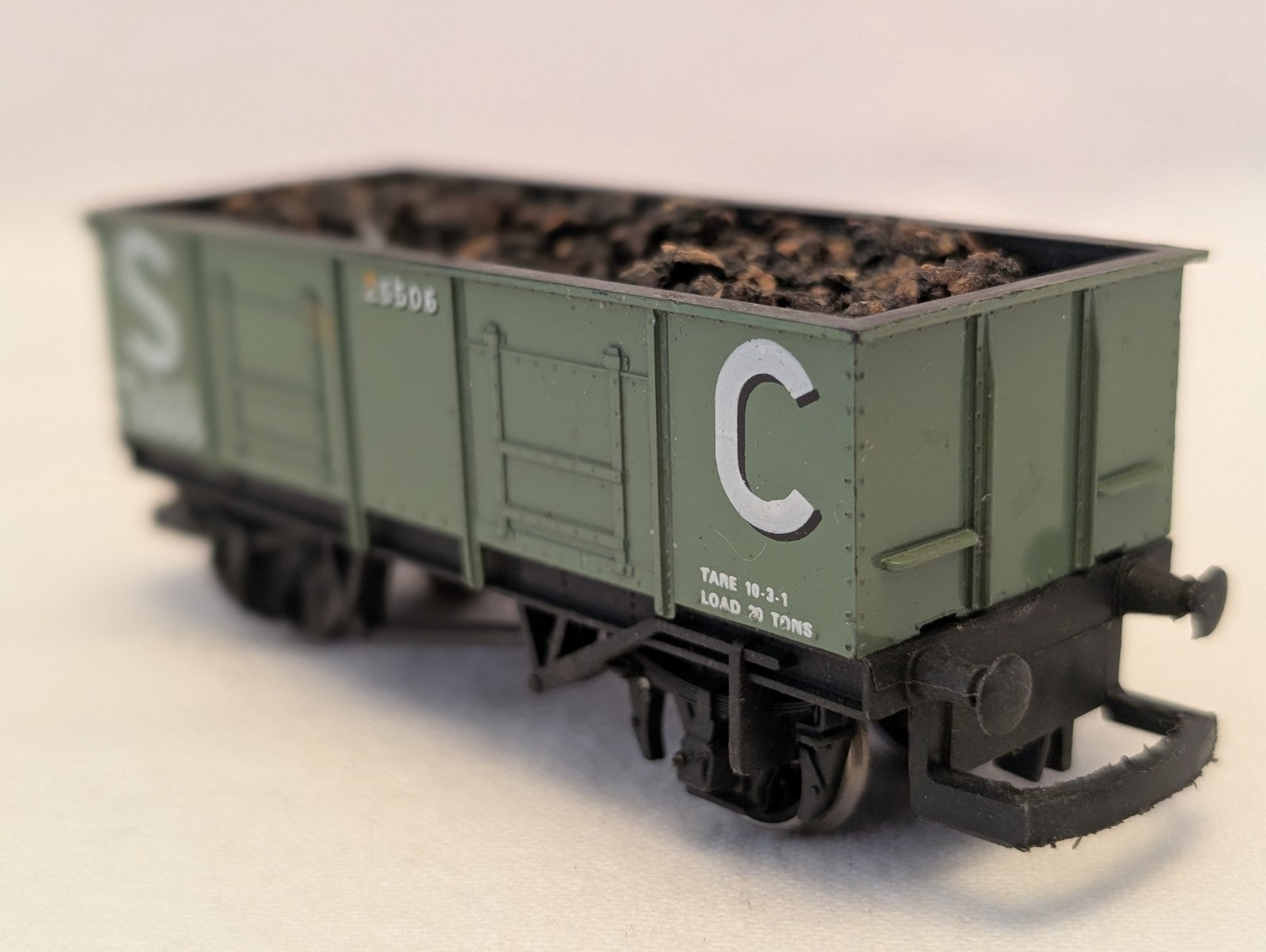 Hornby OO Gauge Stephenson Clarke 20 Ton Mineral Wagon Goods Wagon
