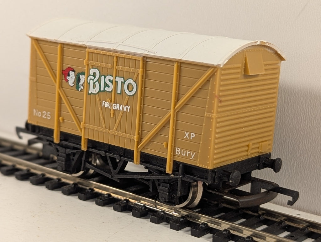 Wrenn Railways W5047 Bistro Ventilated Van