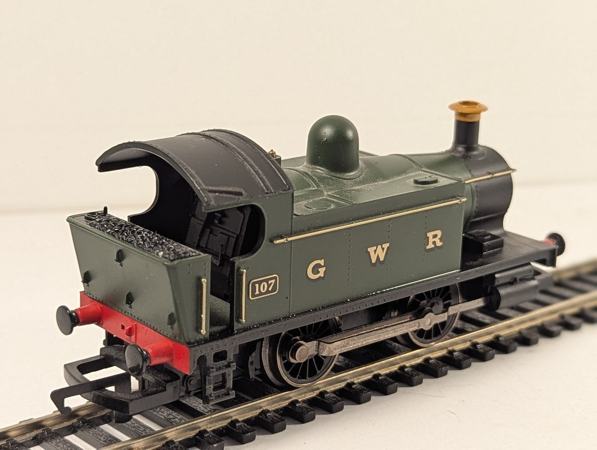 Hornby OO Gauge Holden Class 101 0-4-0T Locomotive 107 GWR Green