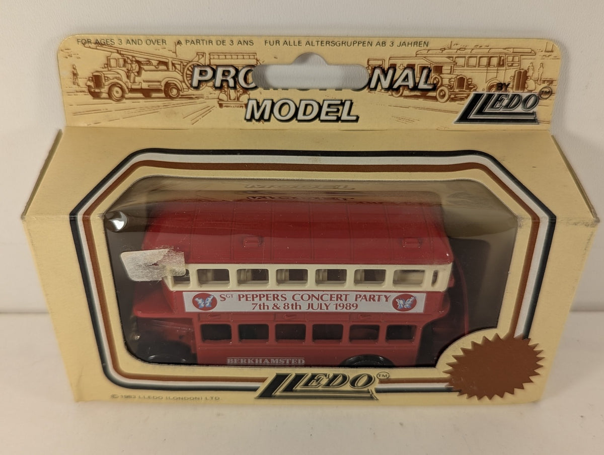 Lledo Double Decker Bus Die-cast Bus Sgt. Pepper's Concert Party Berkhamsted