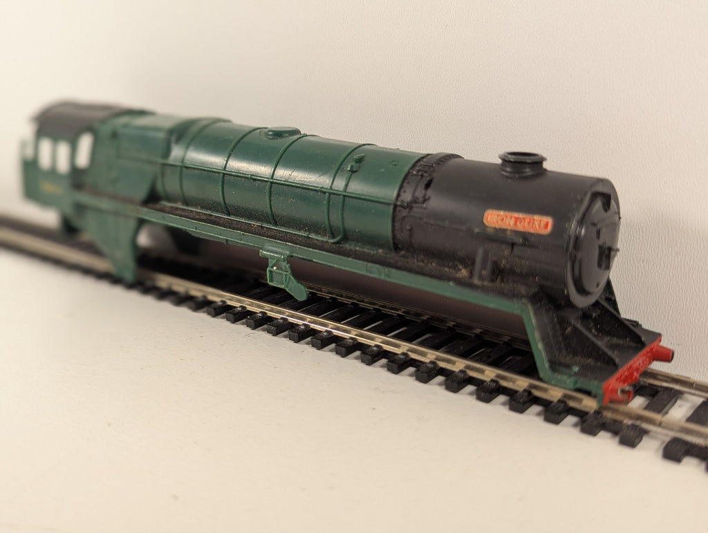 Hornby R056 ‘Iron Duke’ 4-6-2 70047 Body Shell – OO Gauge