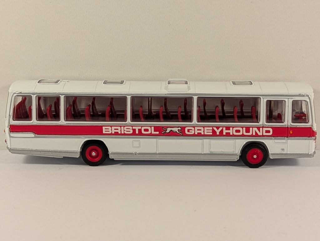 EFE Bristol Greyhound Plaxton Panorama Coach – 1:76 Scale