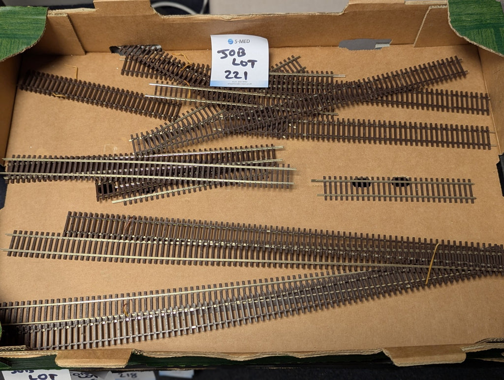 Atlas HO Gauge Job Lot of Model Railway Track