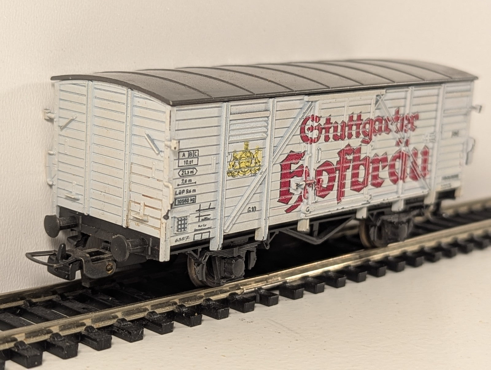 Roco HO Gauge DB “Hofbräu” Beer Wagon