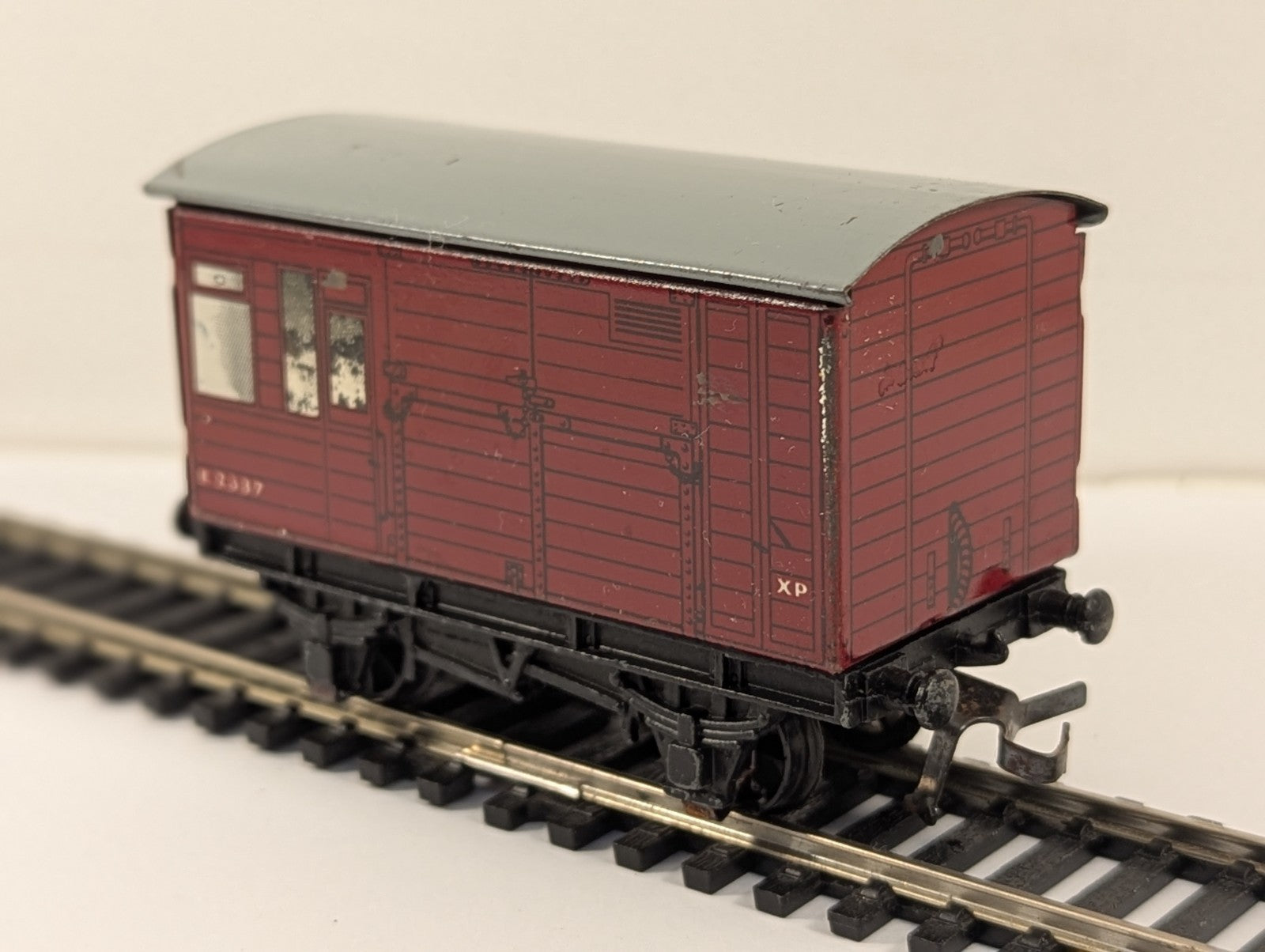 Hornby Dublo OO Gauge Tinplate Horse Box Wagon