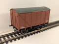 Bachmann OO Gauge 12T Ventilated Van BR Grey