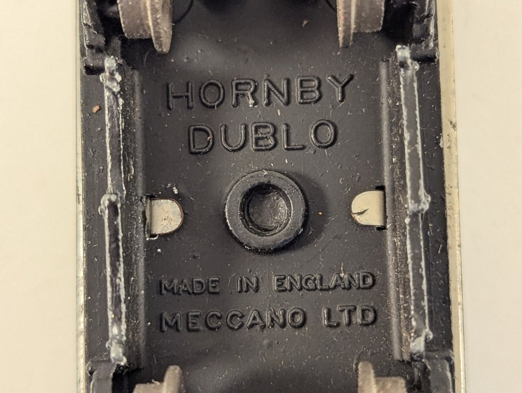 Hornby Dublo OO Gauge 10 Ton Ventilated Insulated Meat Van
