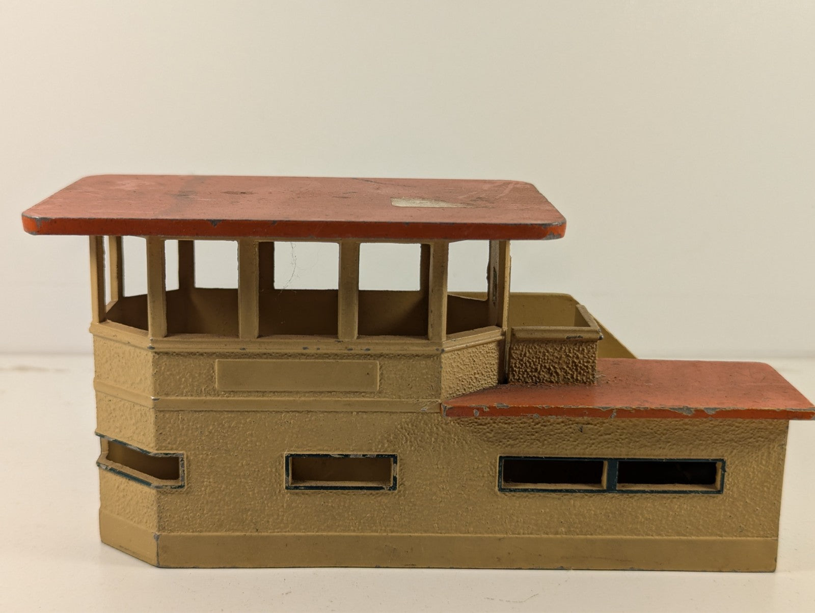 Hornby Dublo D1 Signal Cabin OO Gauge