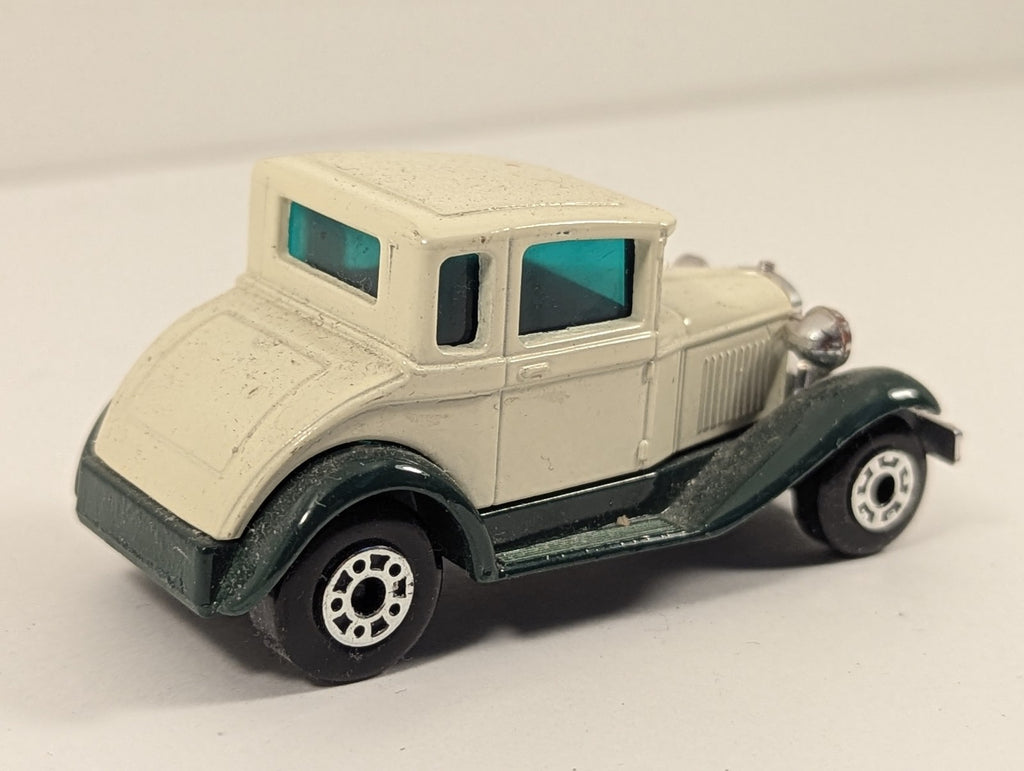 Matchbox Model A Ford Die-cast Model Car Cream and Dark Green 73