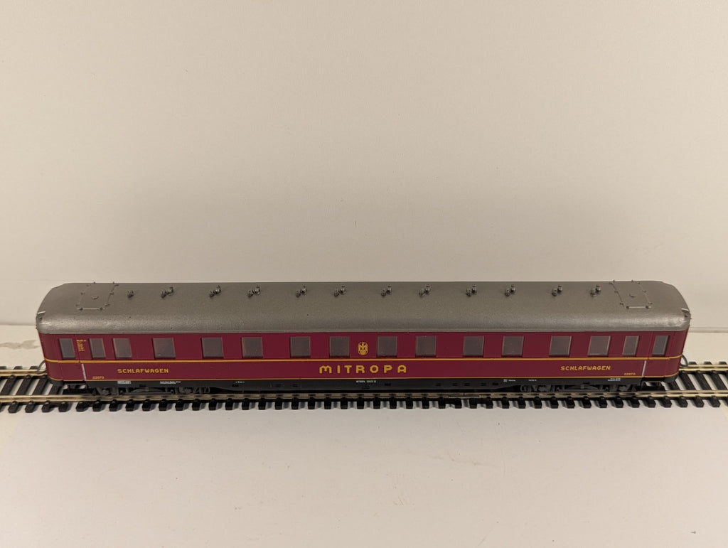 Liliput 837 076 HO Gauge Mitropa Buffet Car 22073 Boxed