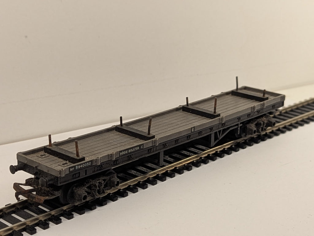 Triang BR Grey 30T Bogie Bolster C Wagon B940052