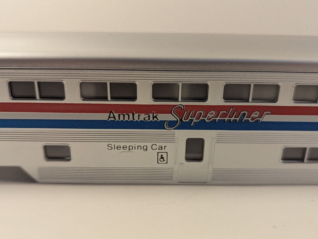 Con-Cor HO Scale Amtrak Phase III 85' Superliner Sleeper Car
