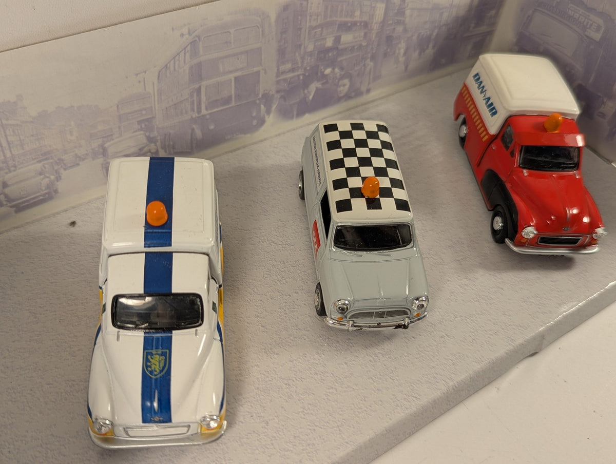 Oxford Diecast 1:76 Scale / OO Gauge Aviation 3 Piece Set Diecast Vehicle Set