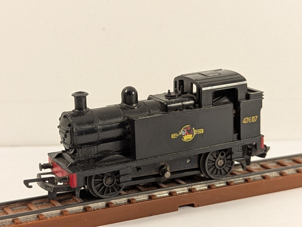 Tri-ang TT Gauge Class 3F Fowler 'Jinty' 0-6-0T Steam Locomotive 47