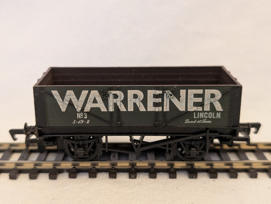Mainline OO Gauge 7 Plank Open Wagon Goods Wagon No. 3 Warrener (Li