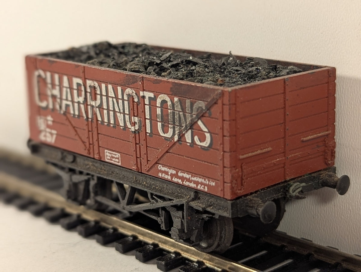 British Trix OO Gauge Charringtons 7-Plank Open Wagon 257 5001