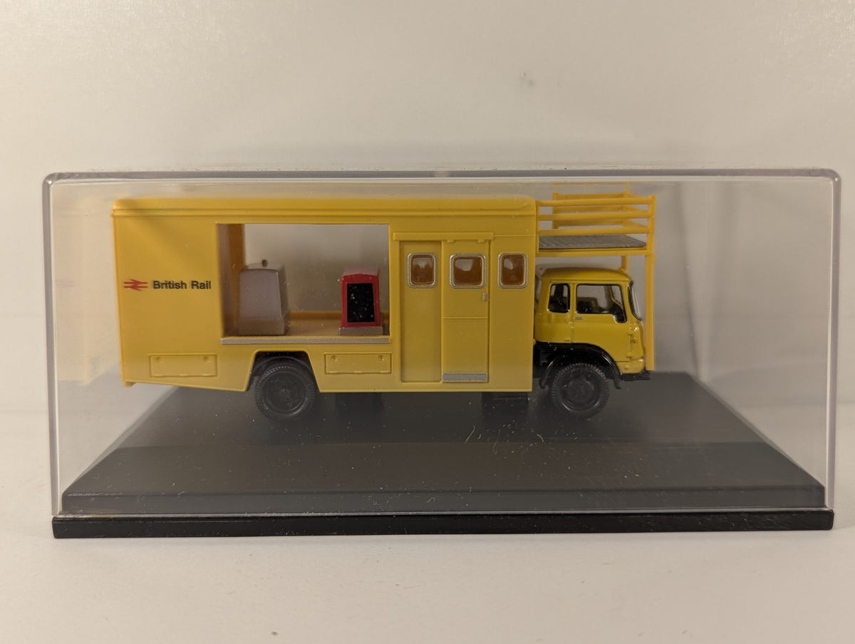 Oxford Diecast OO Gauge Bedford TK Emergency Bridging Unit - Open