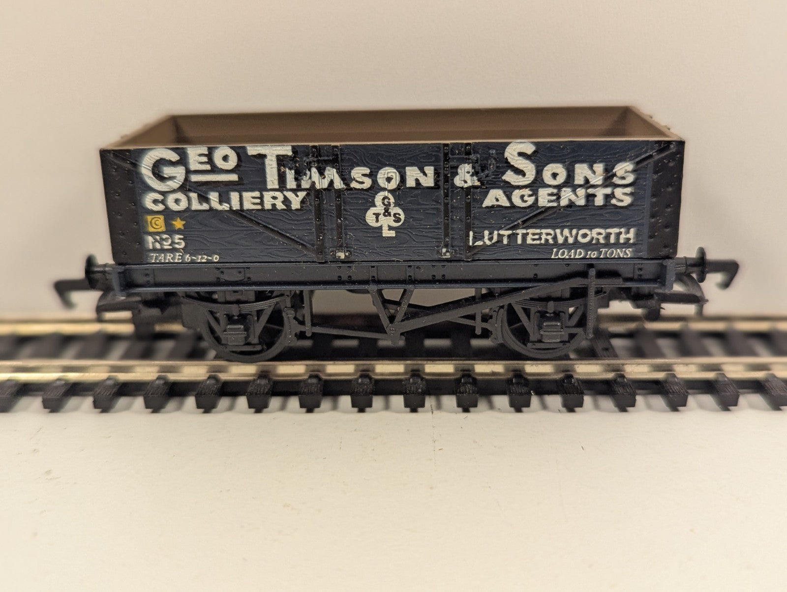 Mainline OO Geo Timson 5 Plank Wagon Lutterworth
