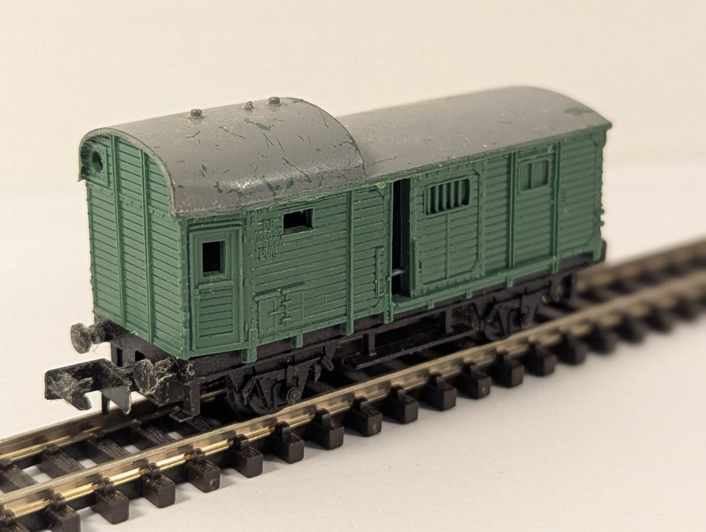 Arnold N Gauge Freight Brake Van
