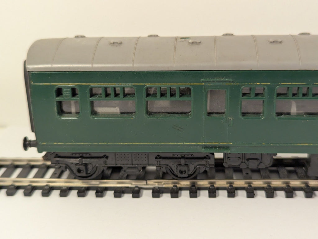 Tri-ang Hornby OO Gauge R158 Class 101 DMU Dummy Car BR Green