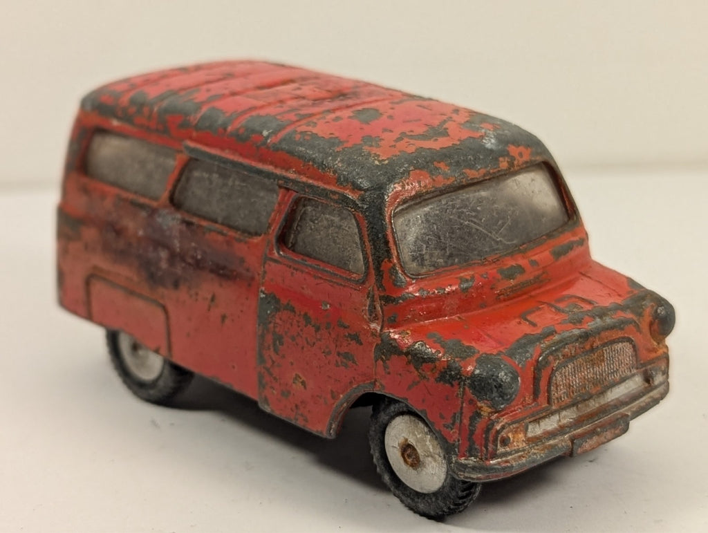 Corgi Toys 404 Bedford Dormobile Campervan 1:43 Scale - Chipped Paint