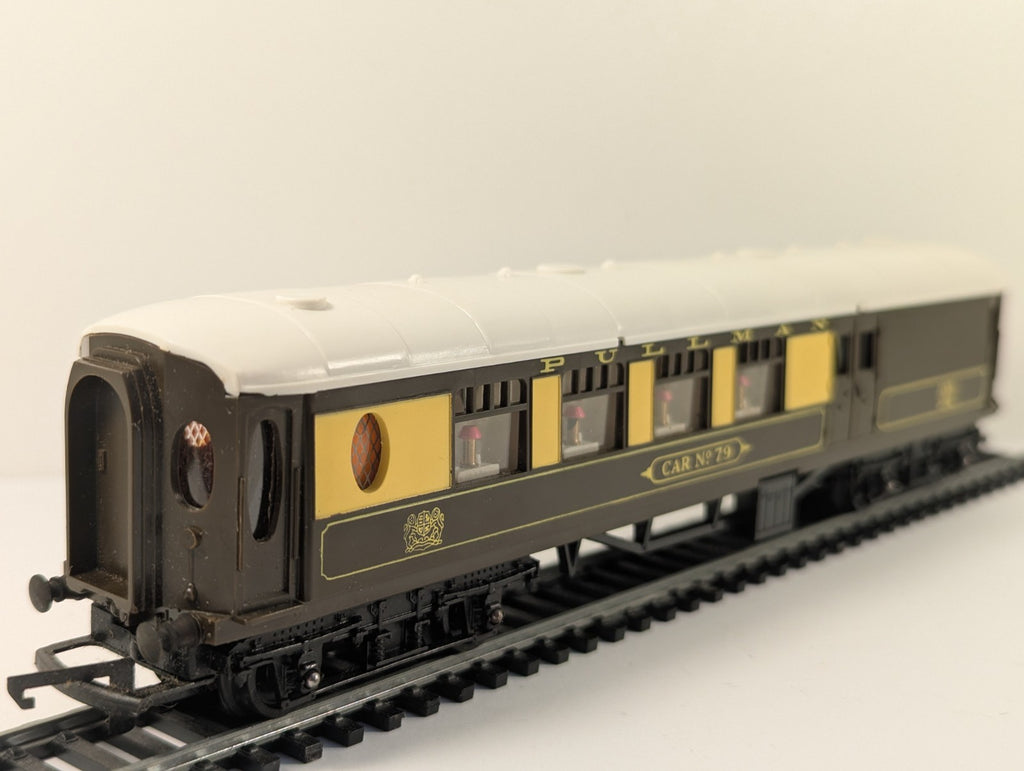 Tri-ang Railways R328 OO Gauge Pullman Brake No.79 2nd Class Coach - boxed
