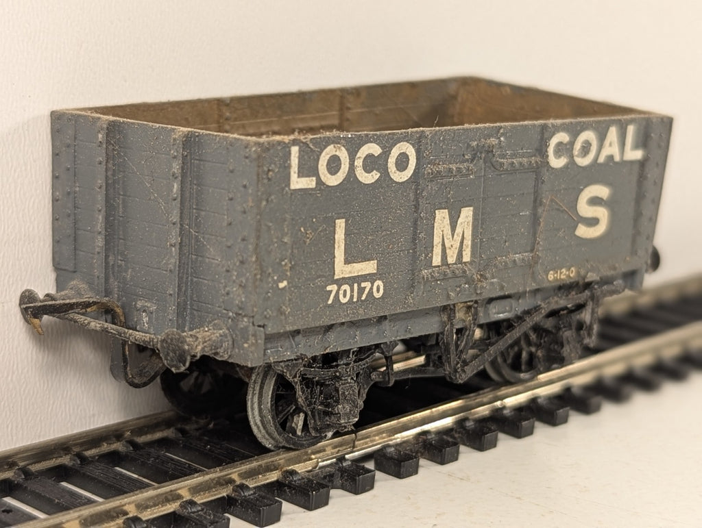 Kitbuilt OO Gauge 7-Plank Loco Coal Wagon Open Wagon 70170 LMS Grey