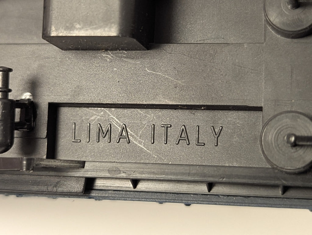 Lima OO Gauge BR Mk1 CCT Covered Carriage Truck Utility Van M94291 BR Blue