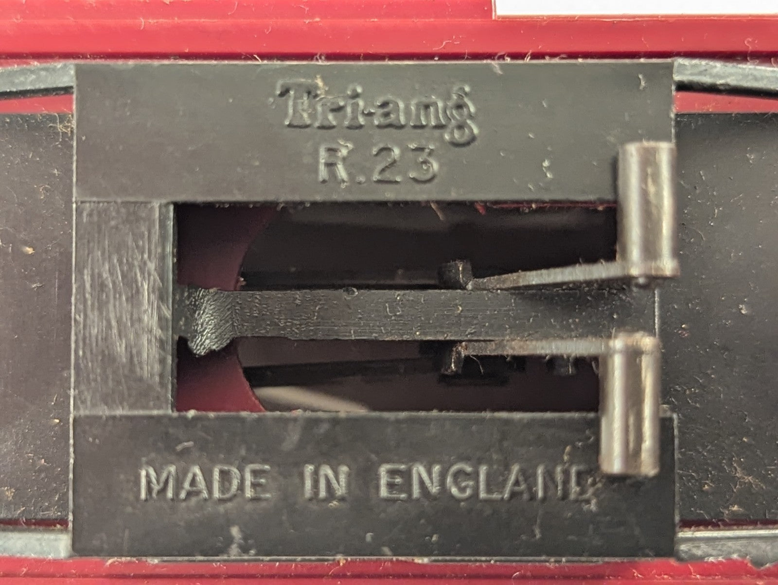 Tri-ang R23 OO Gauge Maroon Operating Royal Mail Coach