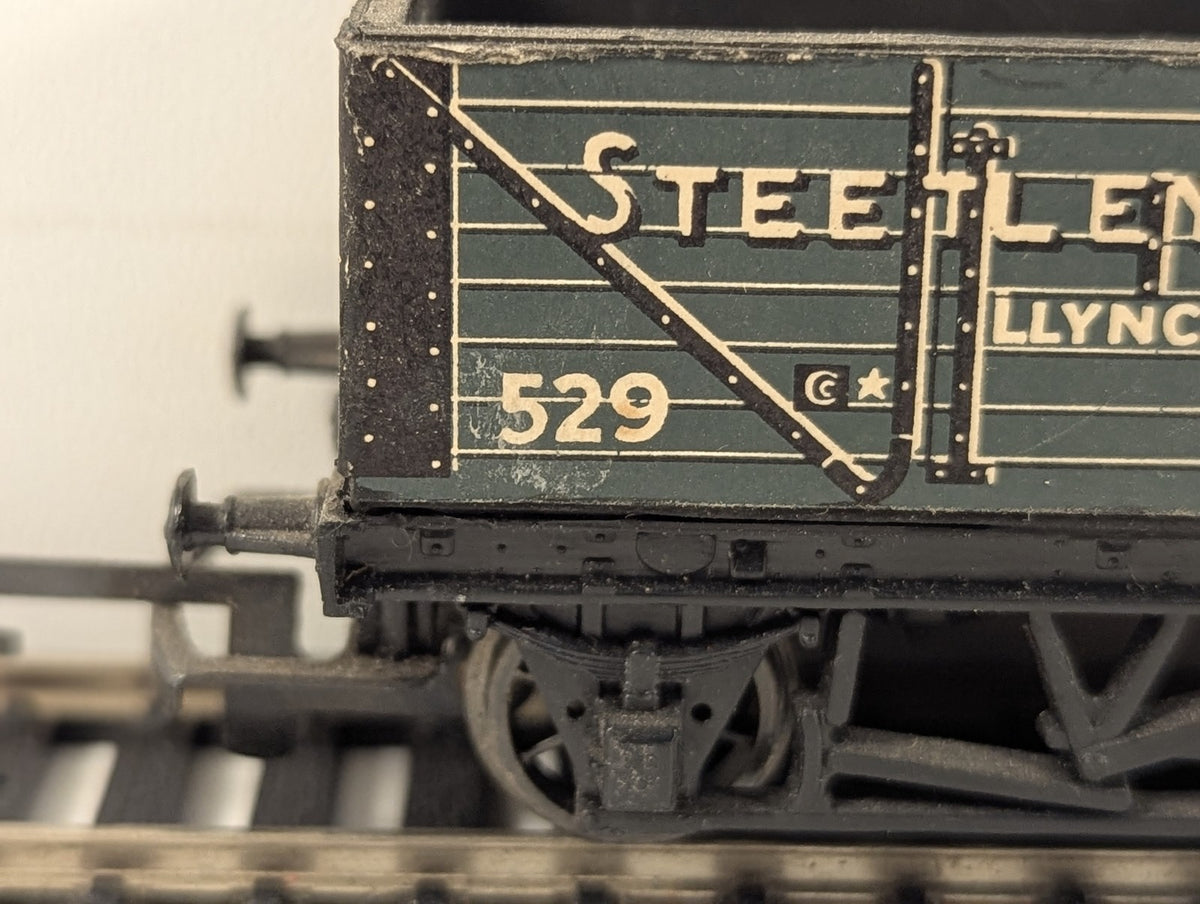 Dapol OO Gauge 7 Plank Open Wagon 'Steetley Co. Ltd.' Goods Wagon 529