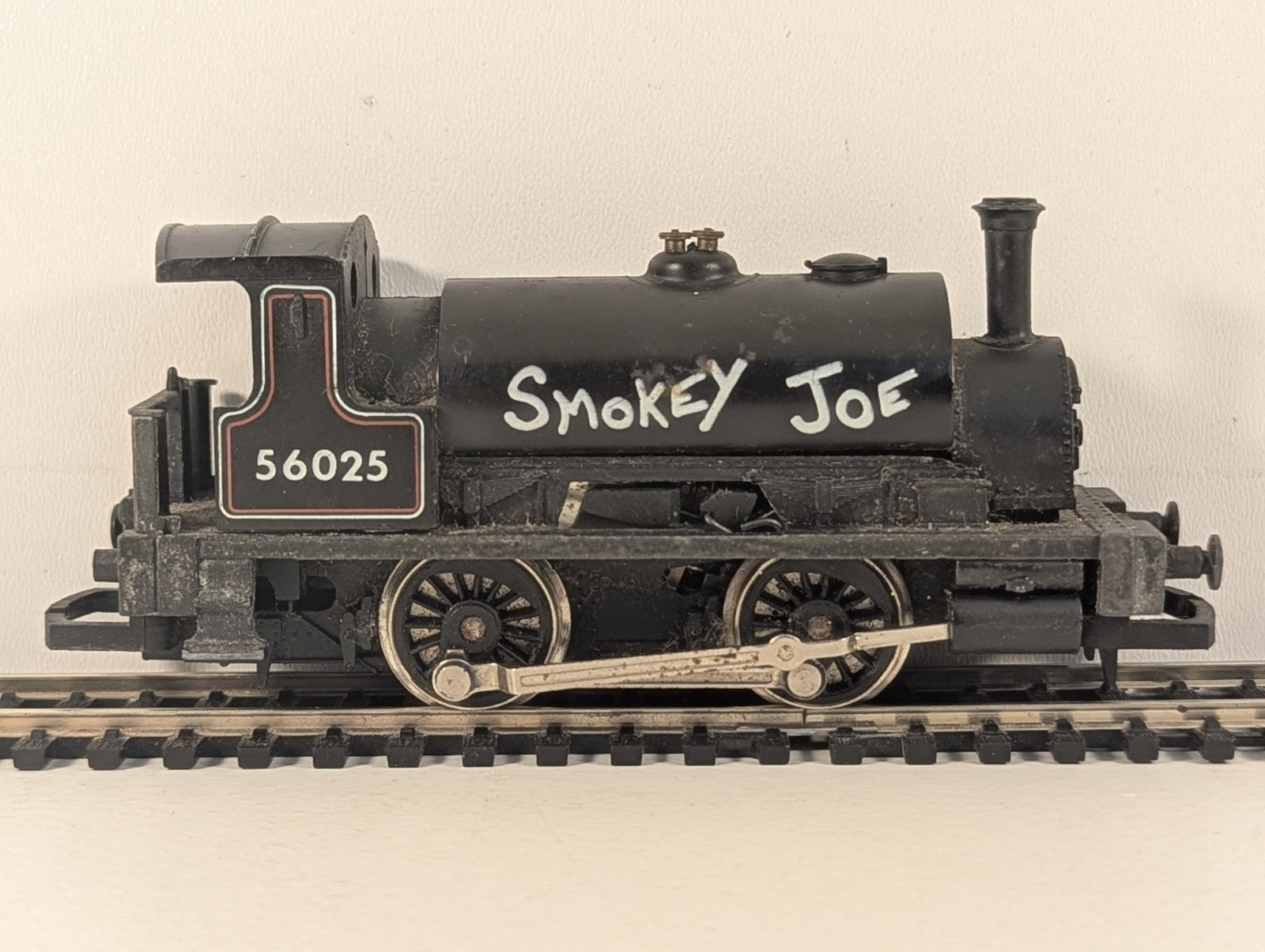 Hornby OO Gauge Class 0F Pug 'Smokey Joe' Locomotive 56025 BR Black