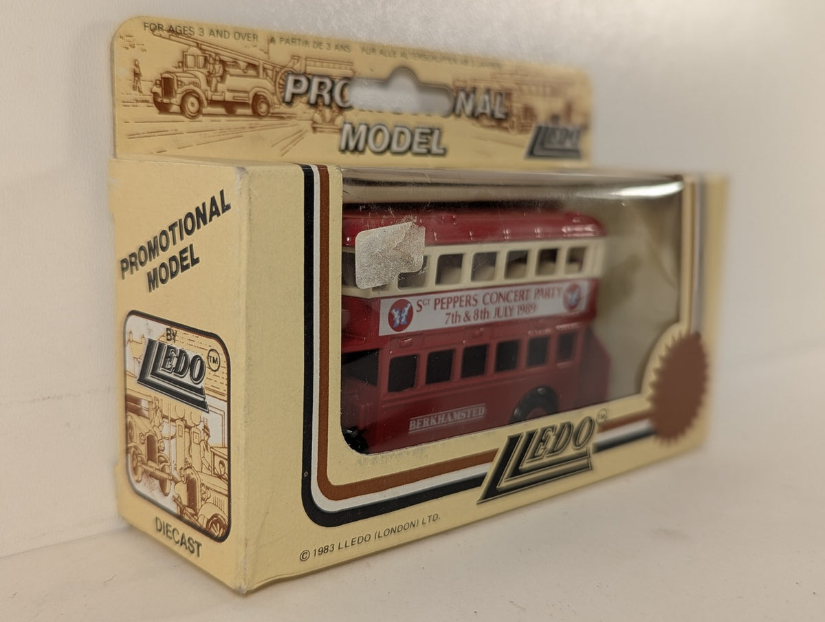 Lledo Double Decker Bus Die-cast Bus Sgt. Pepper's Concert Party Berkhamsted